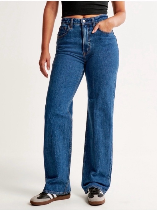Abercrombie & Fitch Denim - Abercrombie & Fitch 90's Relaxed Jeans Curve Love 30 Straight Classic Minimal